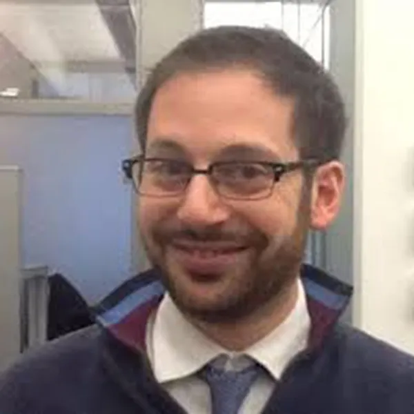 Photo of Brian Dashew (man with glasses and brown hair)